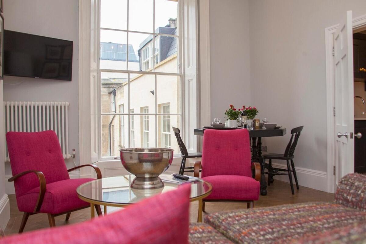 Stylish City Centre Apartment - Bath Exterior photo